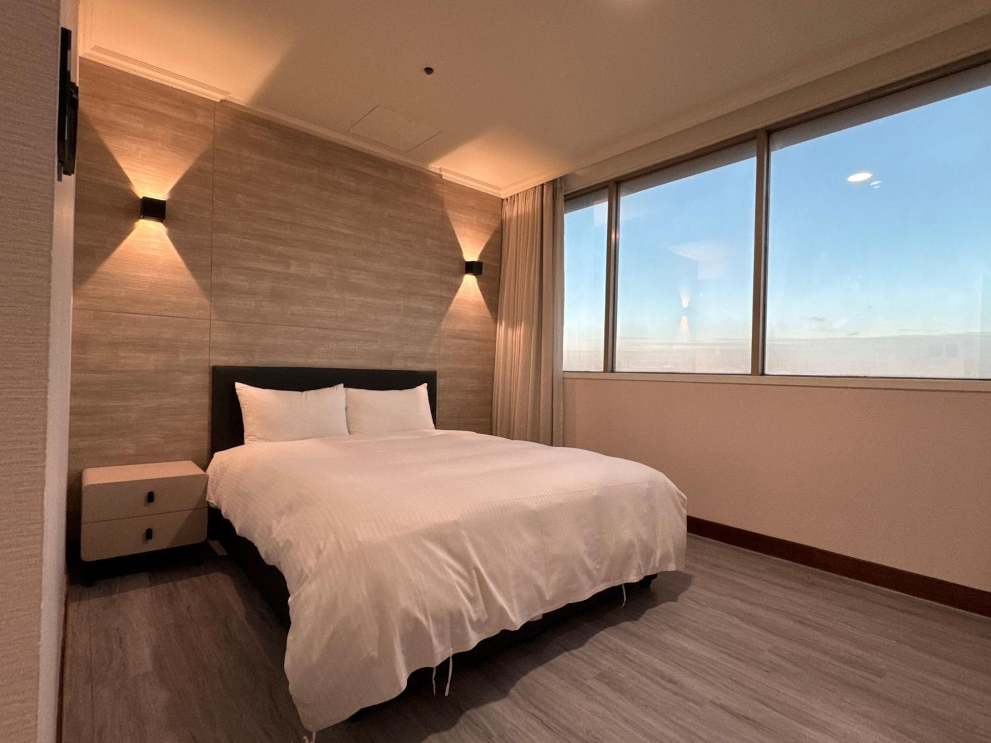 Xinshehotel - Chungli Таоуан Екстериор снимка